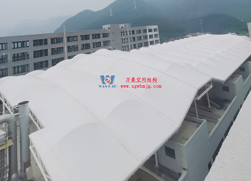 浙江真愛毯業(yè)科技有限公司廠房三屋面膜結(jié)構(gòu)工程完工大吉！