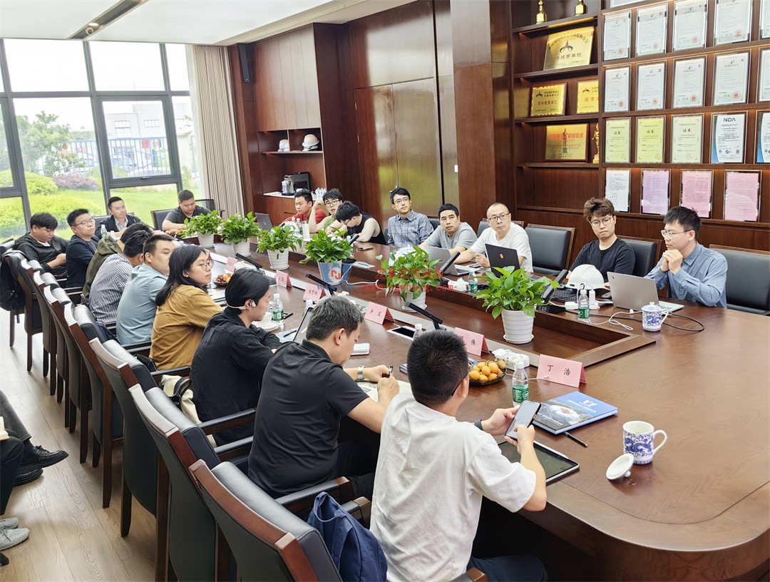 科技賦能品質(zhì)工程 | 萬豪集團(tuán)攜手浙大團(tuán)隊圓滿完成無錫奧體中心膜結(jié)構(gòu)排水試驗驗收